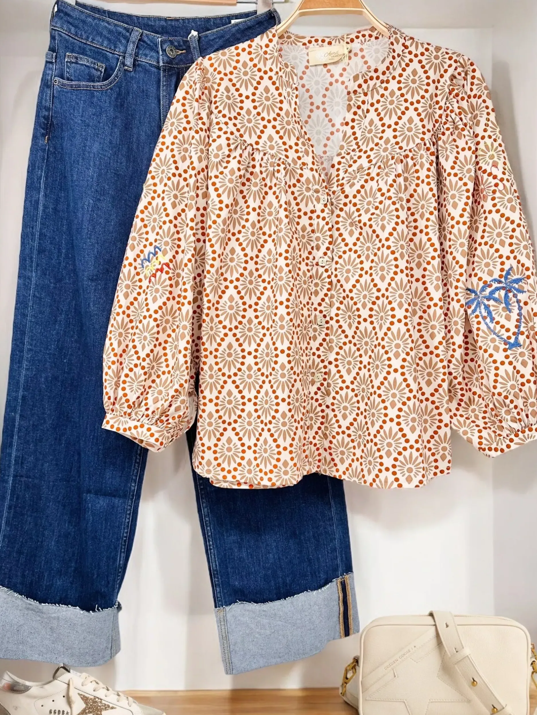 Shop HippieChic Chemise Full Broderie