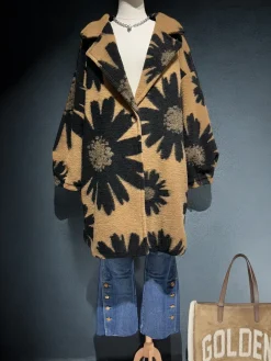 Shop HippieChic Manteau Frida Flowers