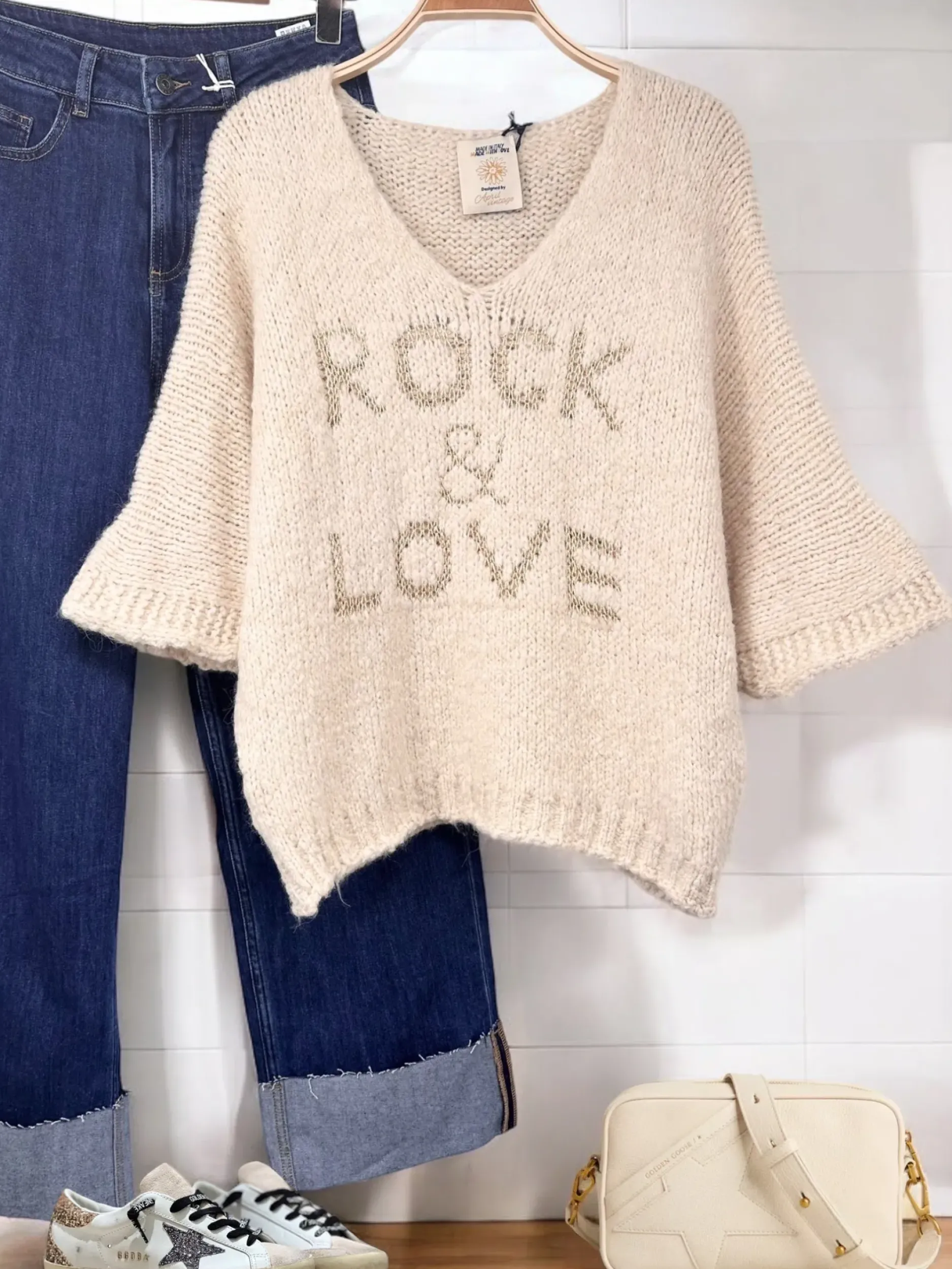 Sale HippieChic Pull Rock & Love
