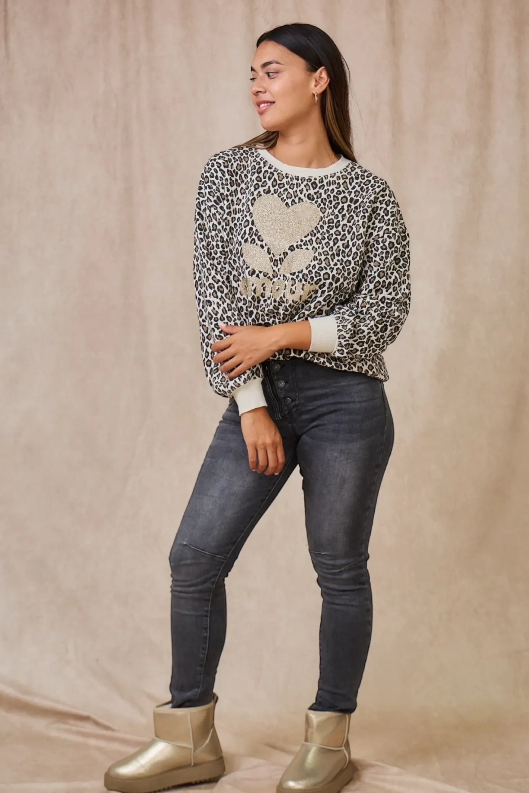 Shop HippieChic Sweat Amour Stone Wash